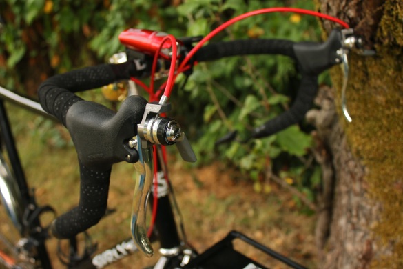 Retroshift brake levers with shifters mounted...